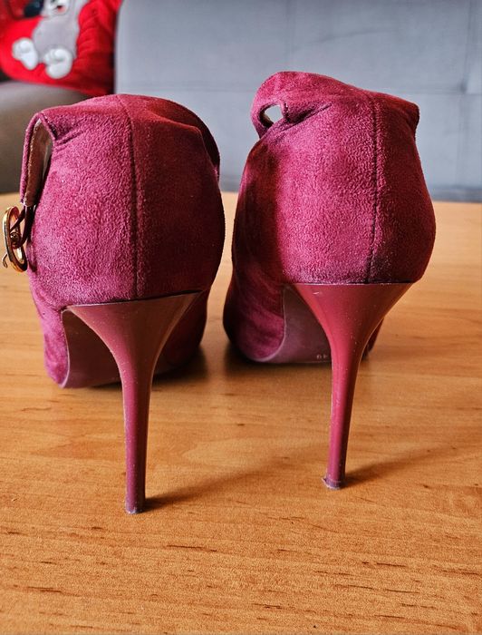 Продавам дамски токчета