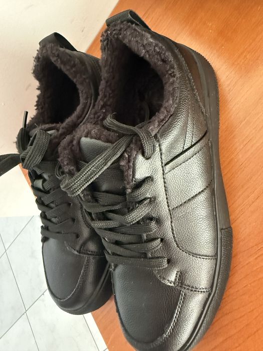 Зимние кроссовки