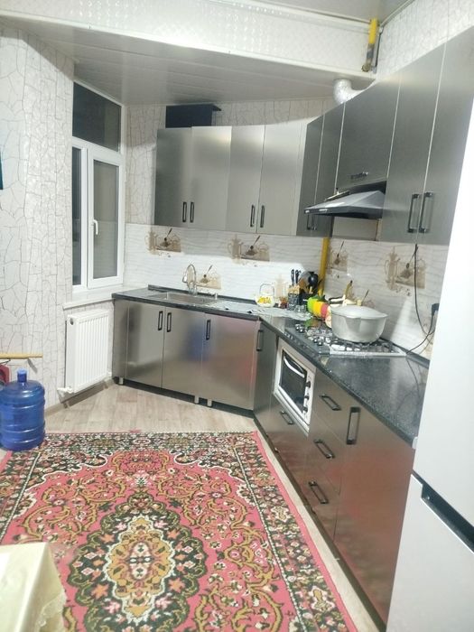 1 хонали 47кв 2 этаж