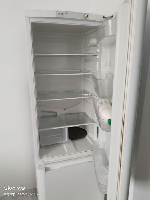 Продам холодильник Индезит