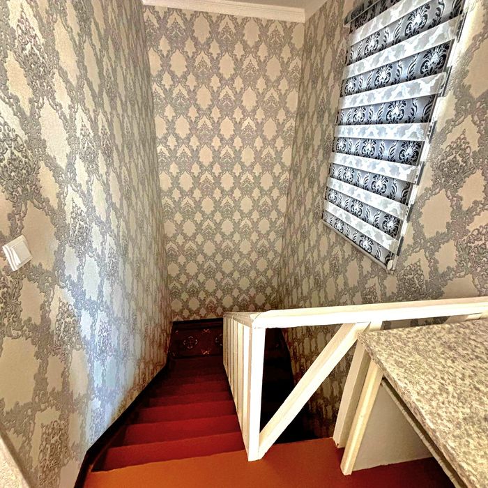 Продаётся 2 х этажный коттедж