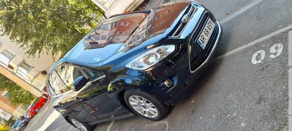 Vindem Ford C-max 1,6 Diesel Monovolum  Model Titanum!