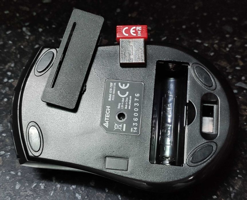 Мышь БЕСПРОВОДНАЯ. Аккумуляторные батарейки и зарядка в подарок