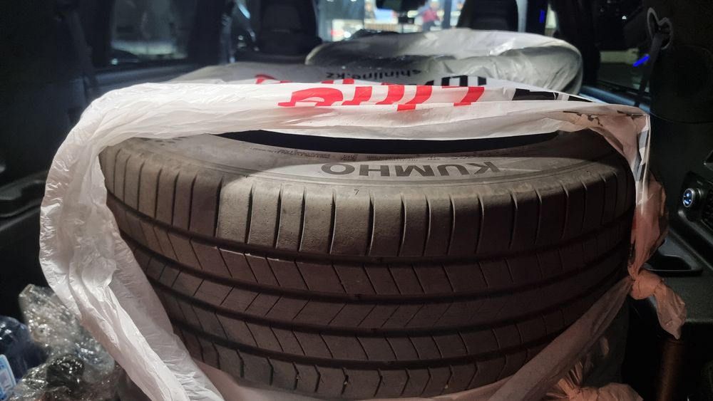 Шины 245×45×21 летние KUMHO