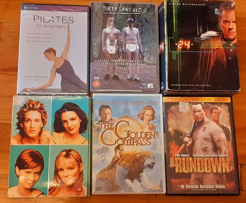 50 диска (DVD) с филми