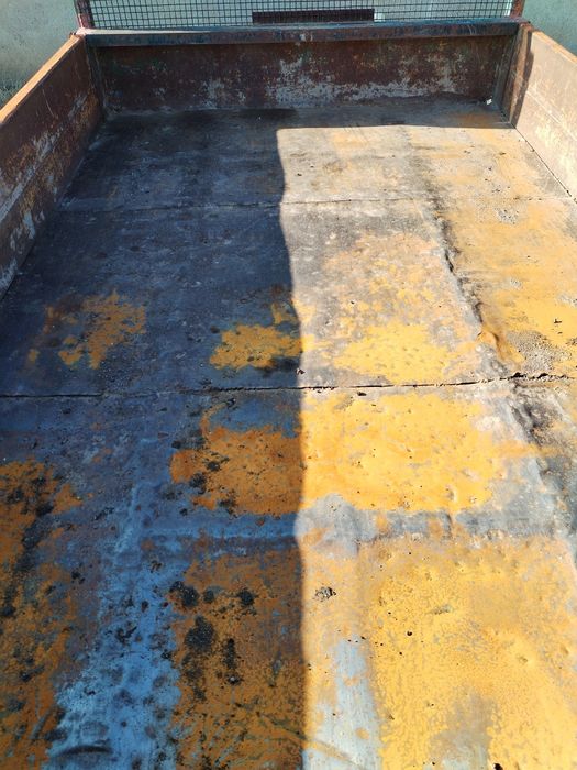 Самосвален кош от Форд транзит