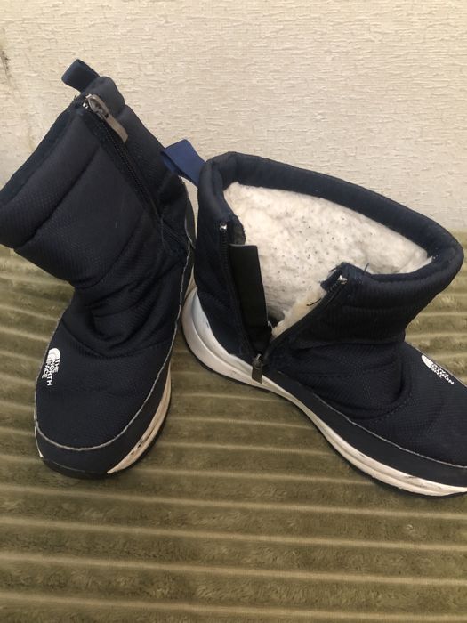 Зимние ботинки,мальчик,8 лет,теплые,непромокаемые