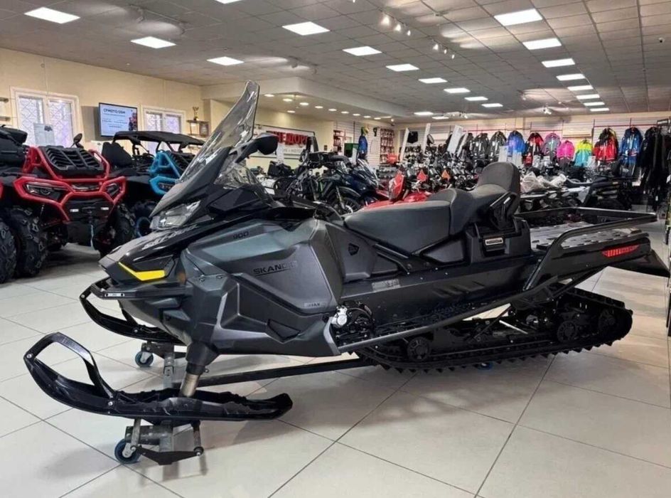 Снегоход BRP Ski-Doo Skandic SE 900 ACE