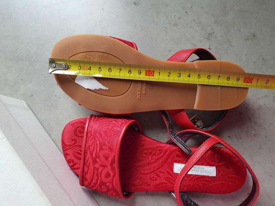 Sandale Dolce Gabbana Italia nr 32 piele naturala