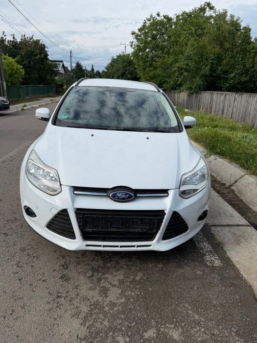 FORD Focus 2013 — imagine 2