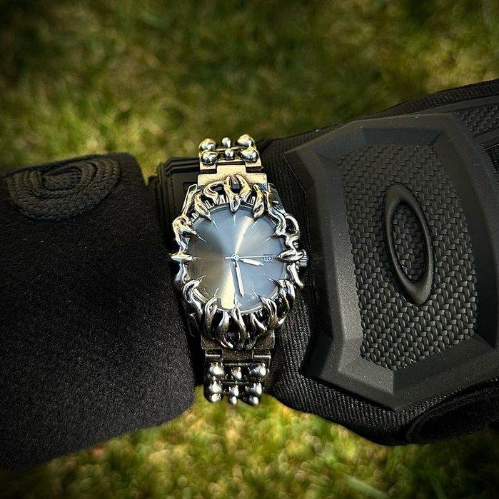 Alabaster industries watch y2k