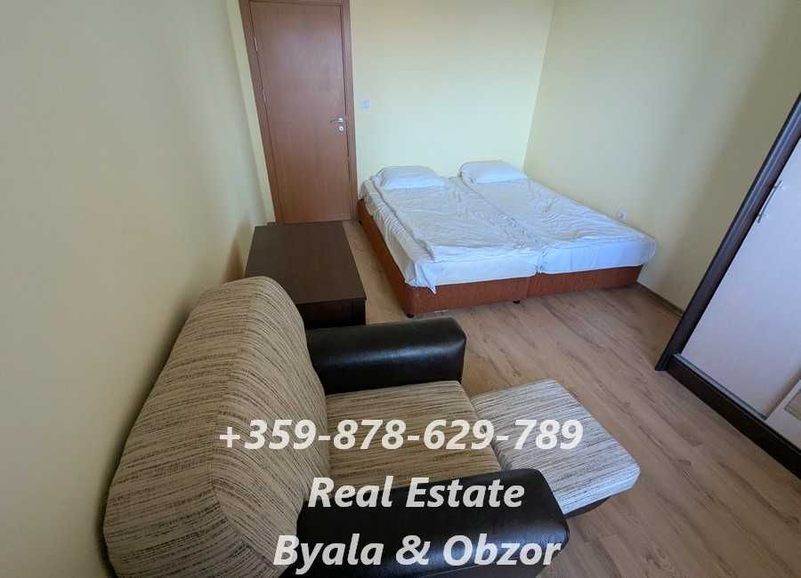 Тристаен апартамент с морска гледка + паркоместо в подземен гараж