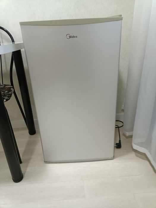 Холодильник офисный