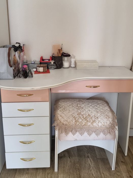 Продаётся Б/у шкаф