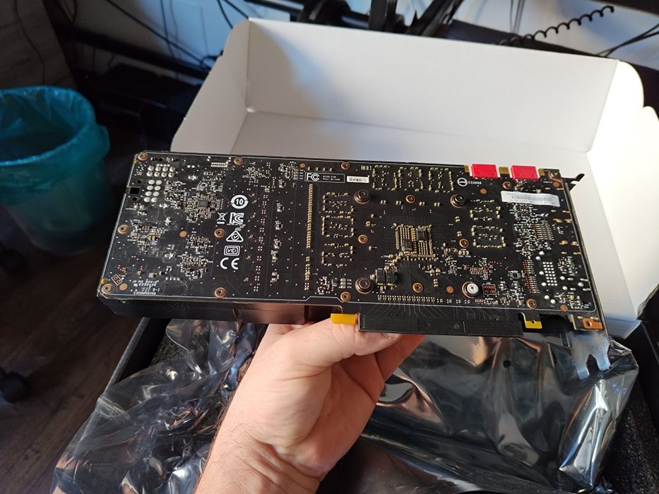 Placa video GeForce GTX 1080 aero 8gb oc