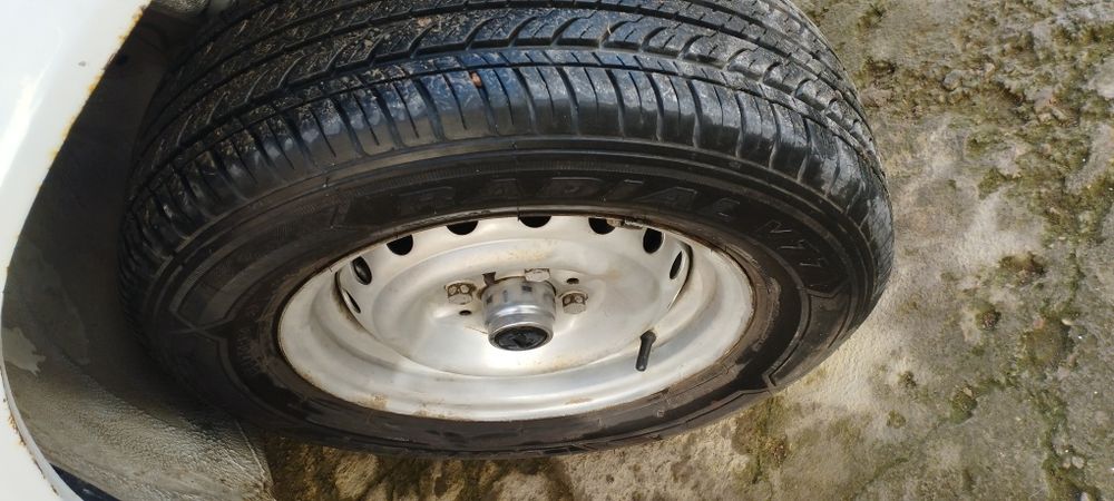 Jiguli .2002 yil 06 motor.