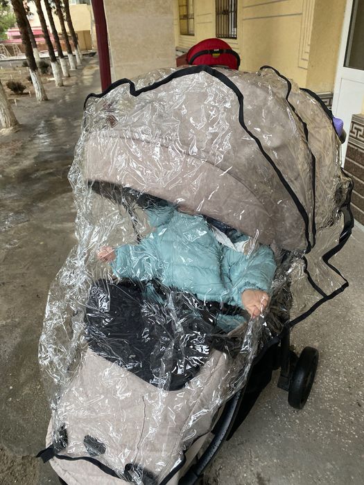 Прогулочная коляска с Европы Black Flex