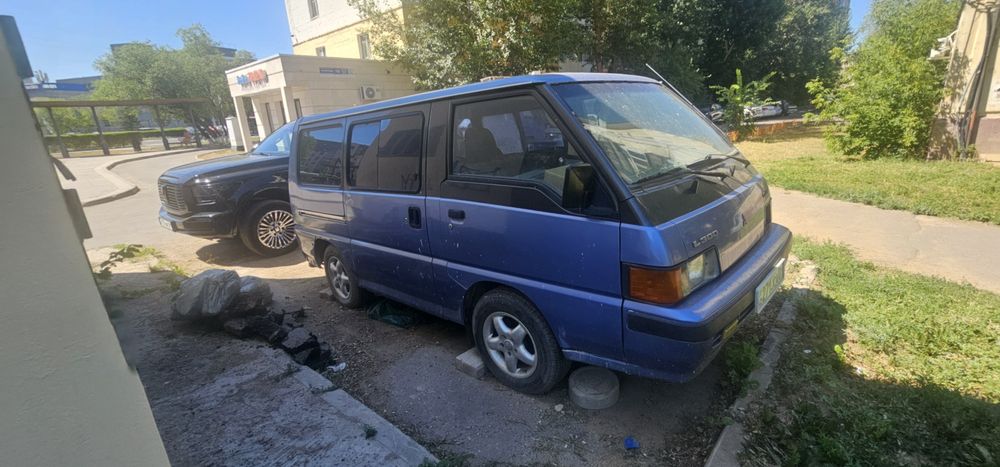 Мицубиси L300 ,требуется ремонт