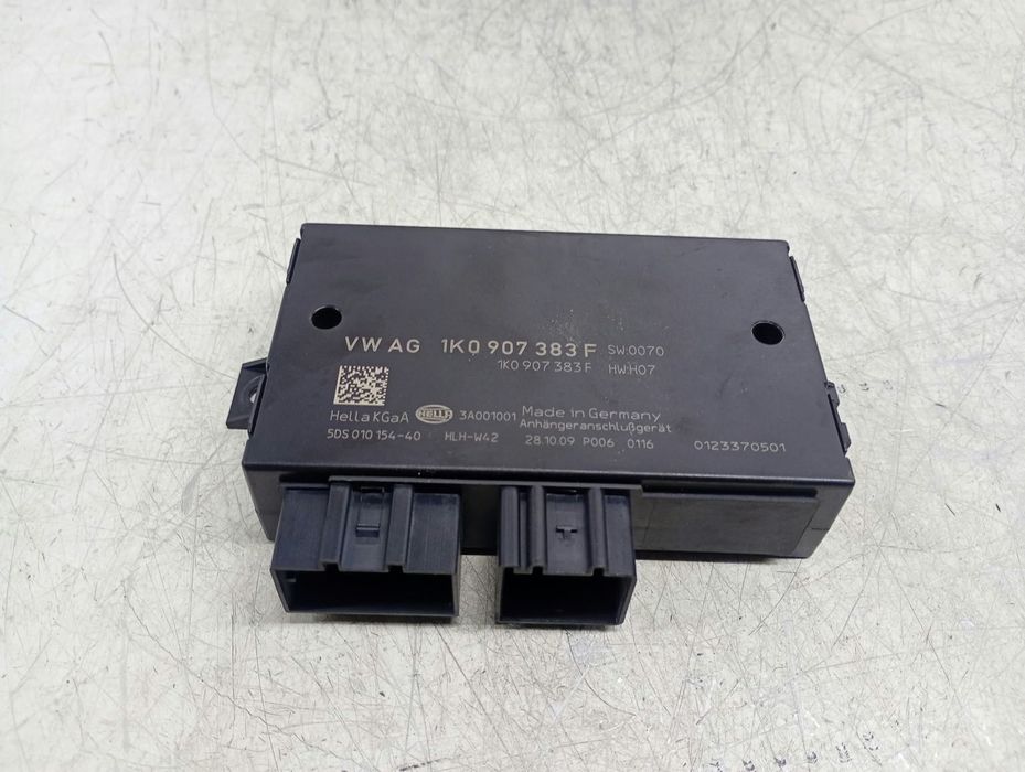 Modul carlig remorcare 1K0907383F Volkswagen Passat CC 1 (2008 - 2012) 2.0 CBAA