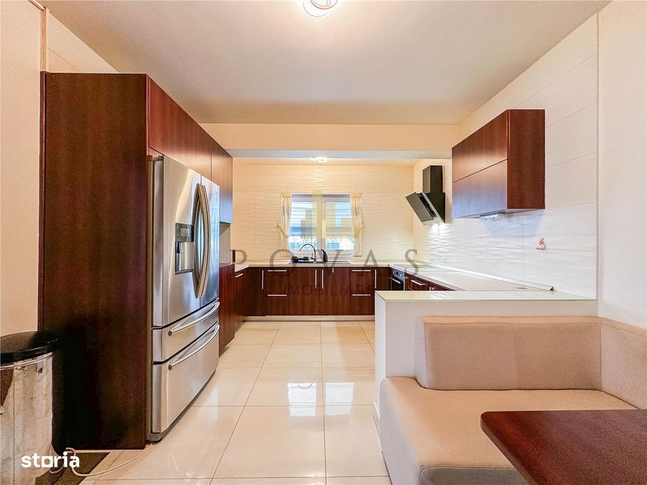 Inchiriere Casa Tunari 6 Camere