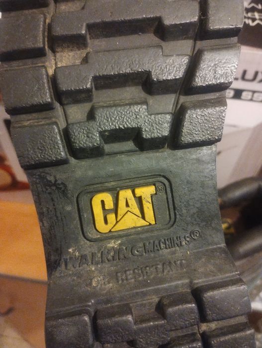 Работни обувки ..Cat