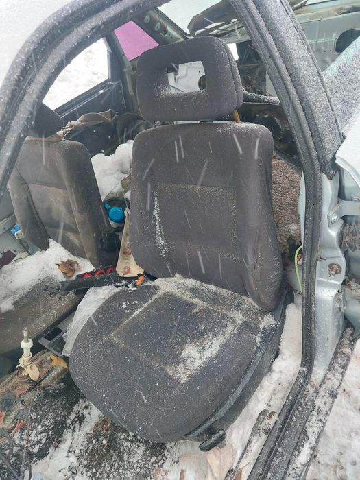 Продам ауди  80 б3 по запчестям