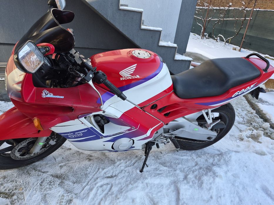 Honda CBR 600 F2