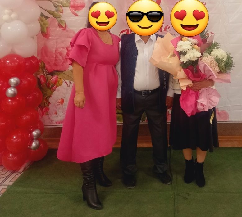 Срочно продам розовое платье