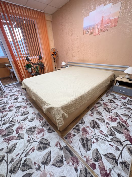 Продава се спалня 160/200