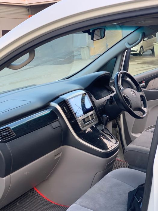 Продам машину Alphard