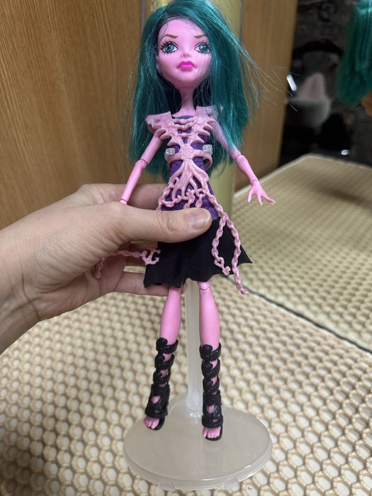 Продам куклу  монстр хай!