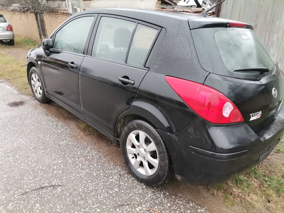 Nissan Tiida 1.6 HR16DE на части.