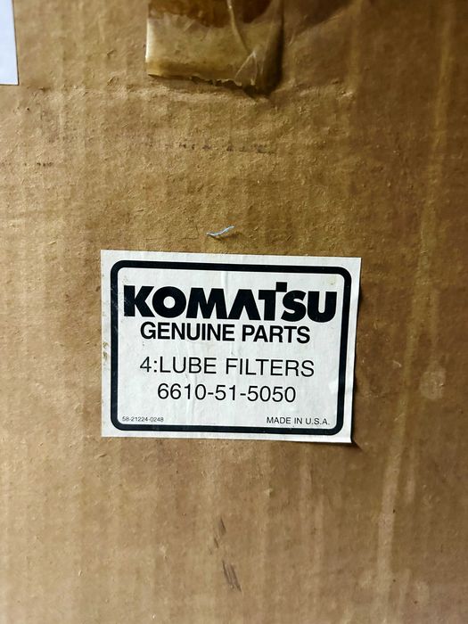 Нови ОРИГИНАЛНИ резервни части KOMATSU – голям избор