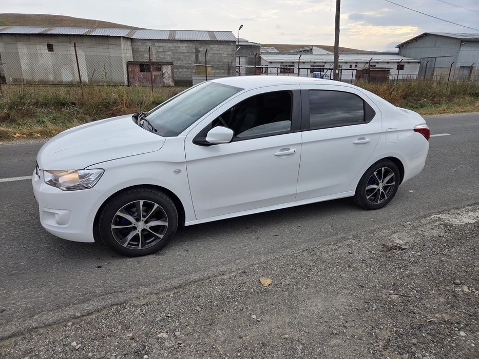 Citroen c-elysee 1.2 benzina/gpl