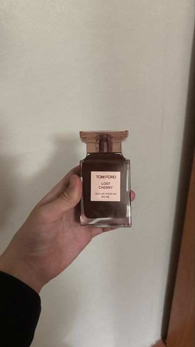 Tom ford парфюм Lost Cherry