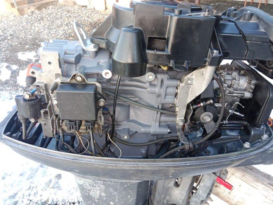 Лодочны матор Ямаха 40