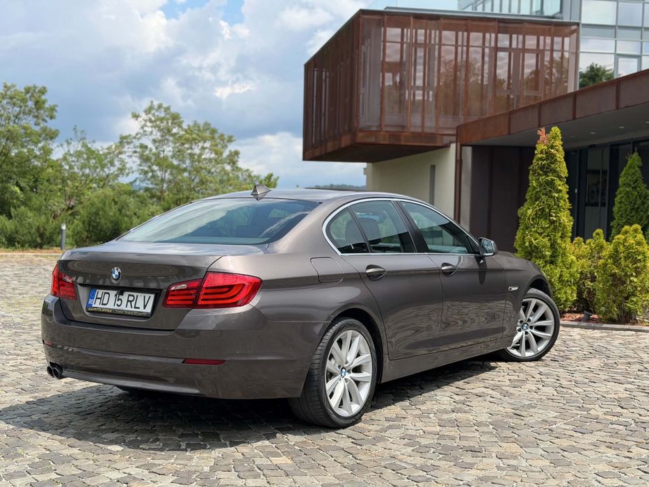 BMW 5 Series 2011 — imagine 4