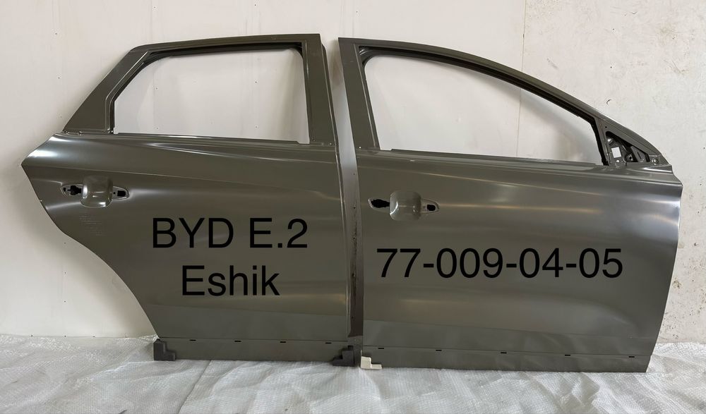 Byd e2 eshik sotiladi