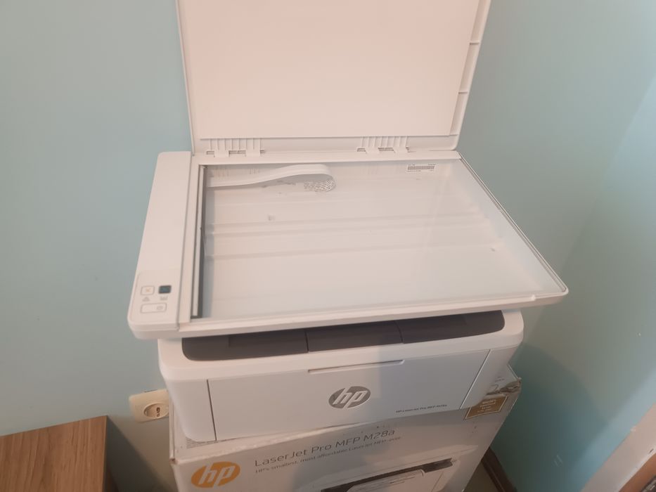 Продам мфу НР М28