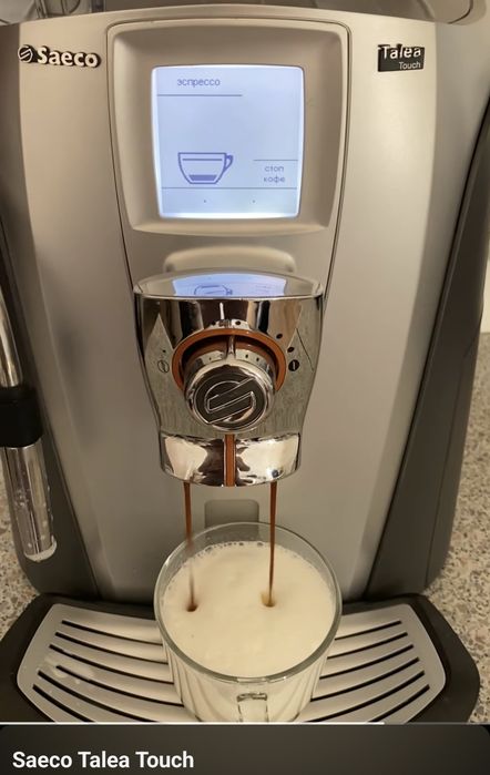 5 aparate de cafea funcționează cu cafea boabe spumează și laptele fac capucino