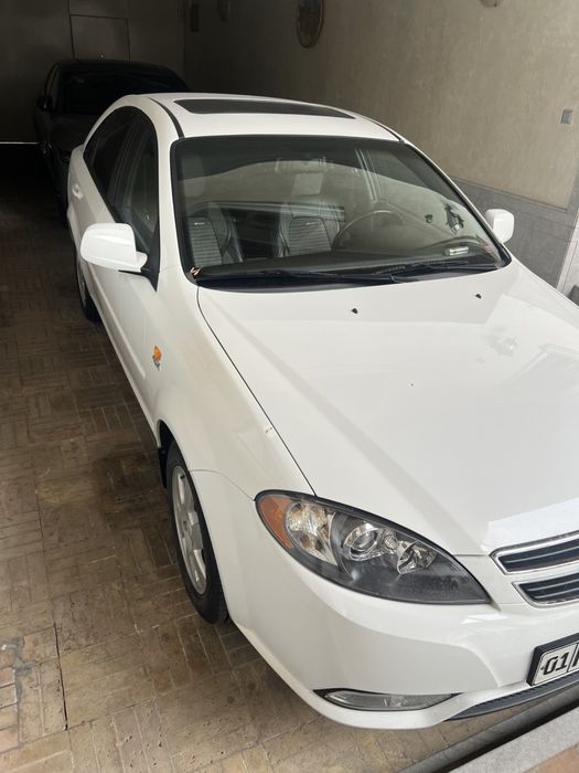 Продаётся 3поз. Gentra 2023г. 33.000 пробег