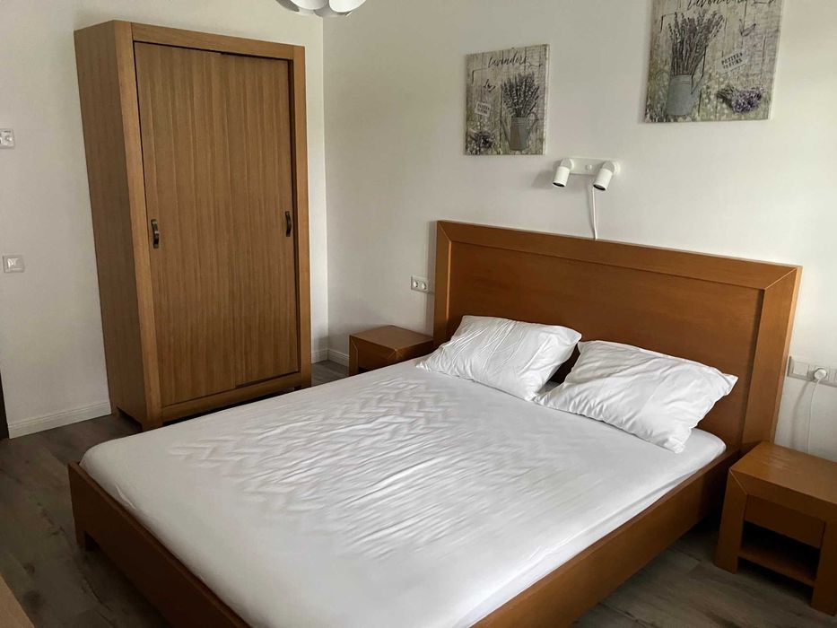 Apartament modern cu 2 Camere de Închiriat