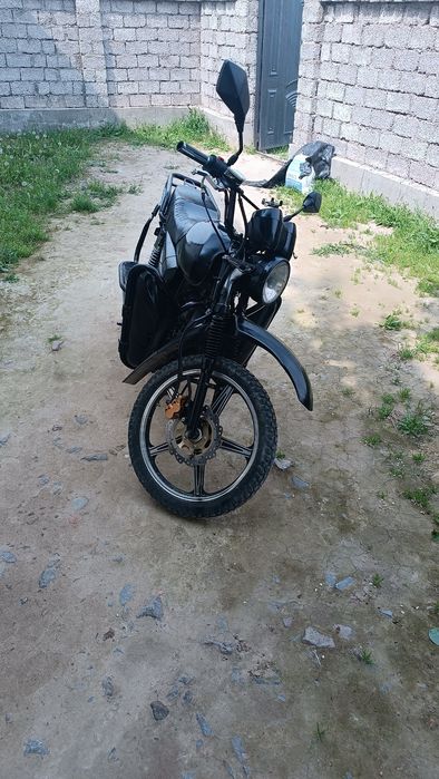 Moto sotiladi srochniga 10/9  holati
