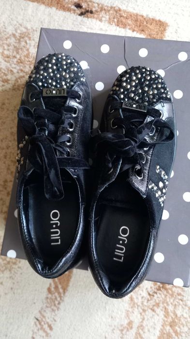 Сникърси  LIU JO