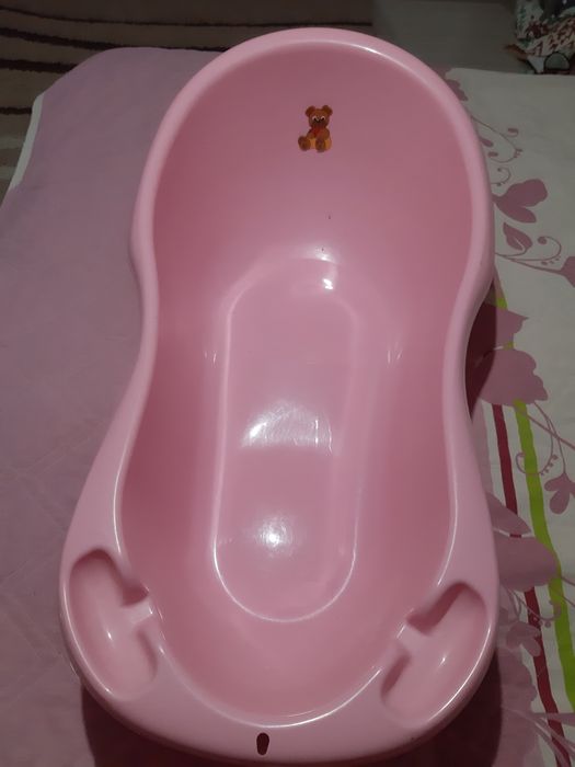 Ванночка для купания ребенка