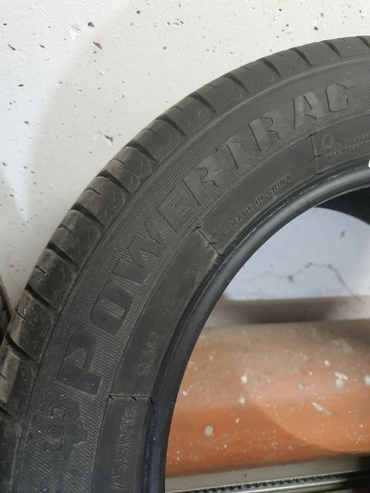 215/55/16 летни гуми 4 бр.