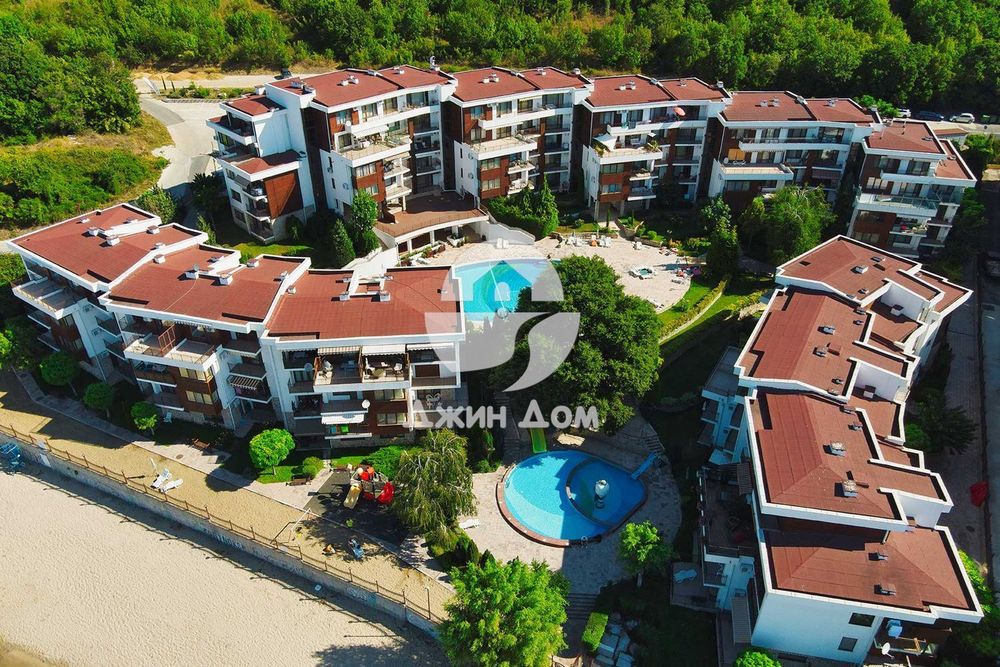 Продава се Тристаен апартамент в Свети Влас - 120 кв.м за 955 €/кв.м - Снимка #12