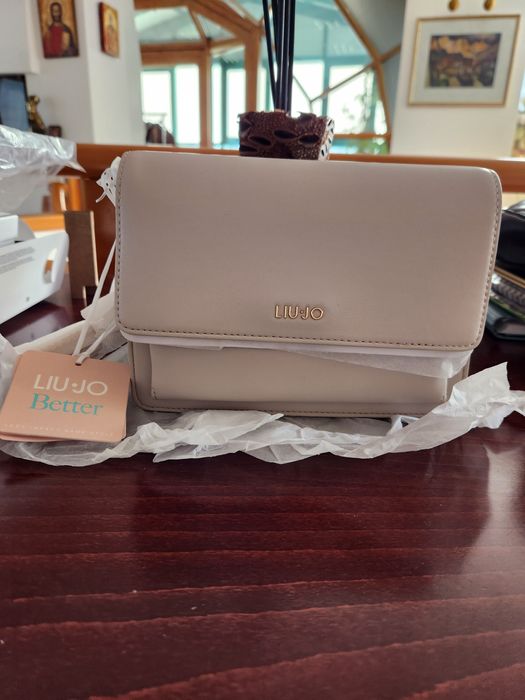 НОВА дамска чанта Liu Jo