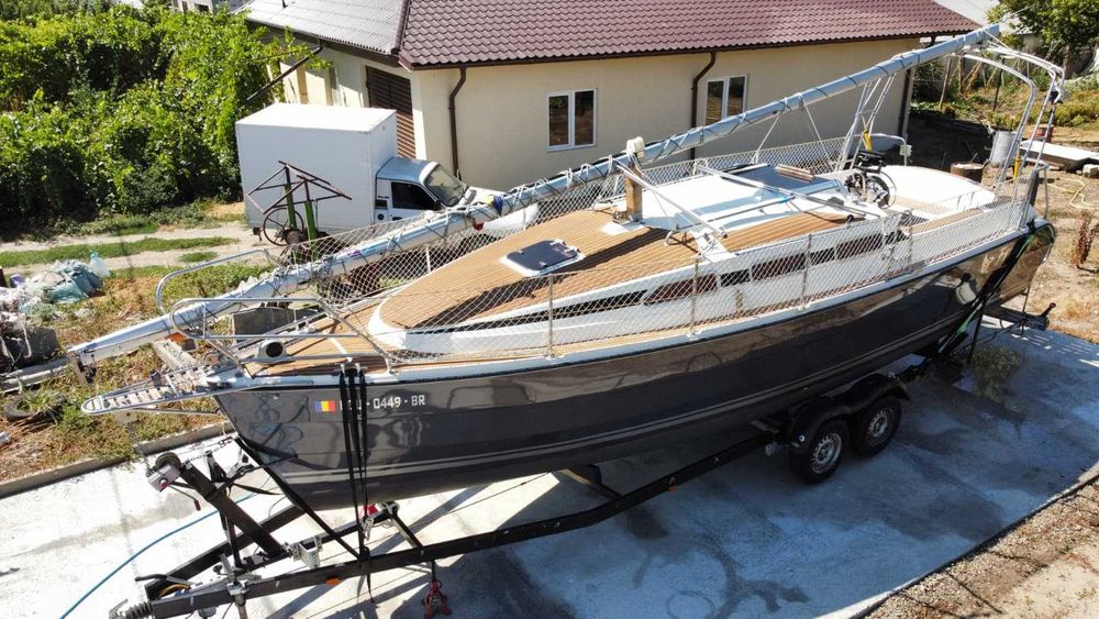 Imexus 28 Velier, Barca cu motor, superb pentru mare sau delta Freedom-Imexus 28 2011