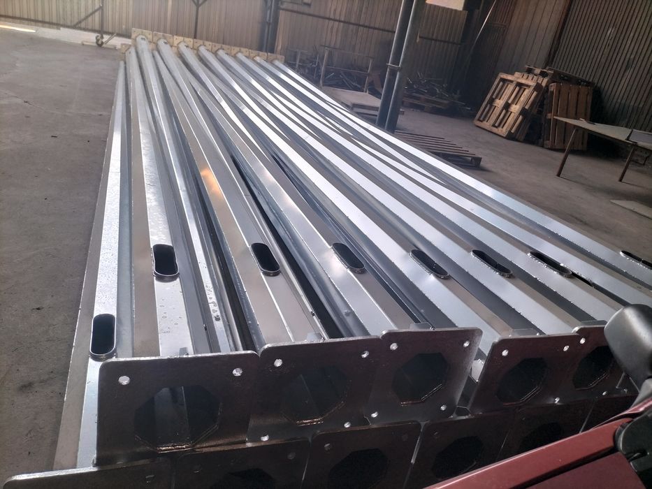 Опоры Освещения столбы.